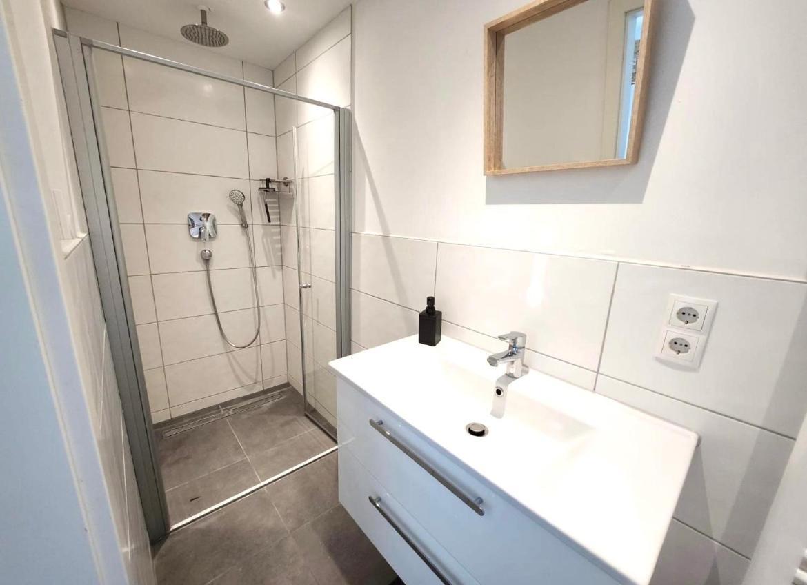 Modernes Apartment Mit Wifi, Aufzug & Kostenlos Parken El-Living Augsburg Exterior photo
